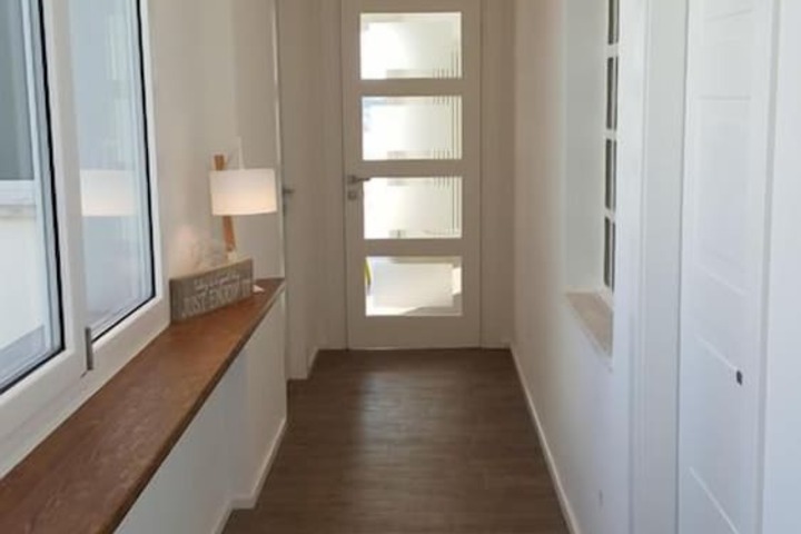 Room 4 of 19