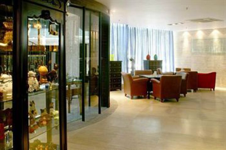 Hotel 16 of 19