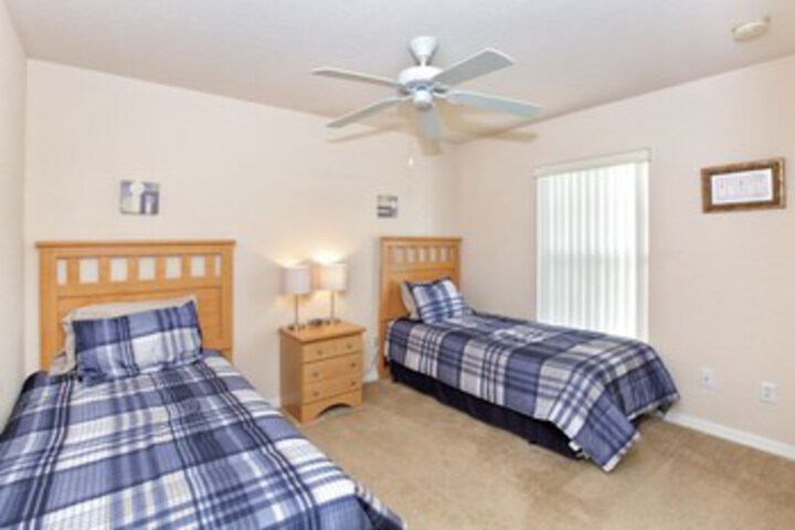 Room 22 of 22