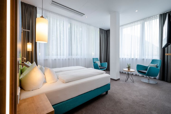 Room 50 of 124