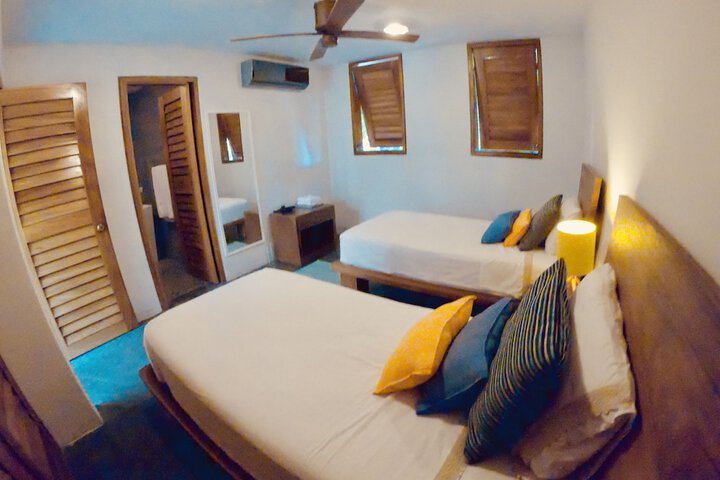 Room 11 of 53