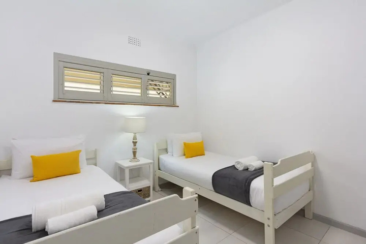 Room 4 of 19