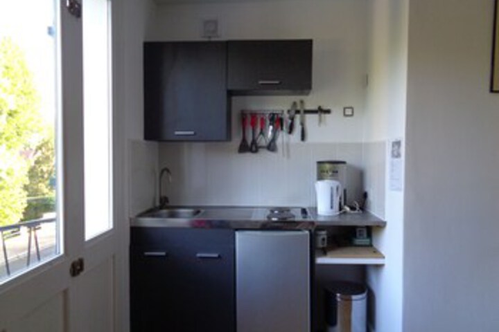Room 52 of 64