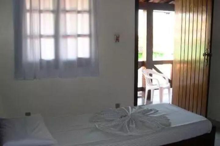 Room 12 of 20
