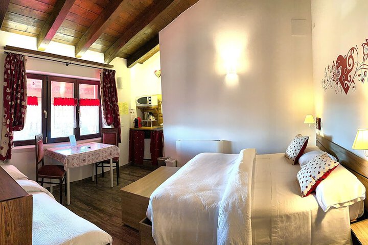 Room 14 of 45