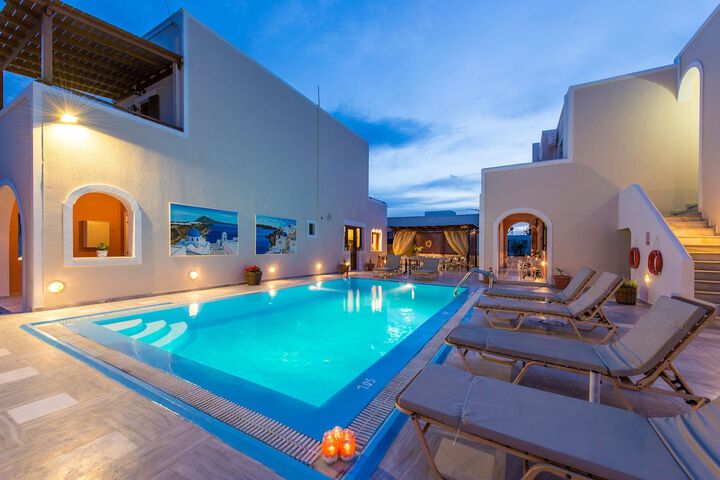 Pool 50 of 65