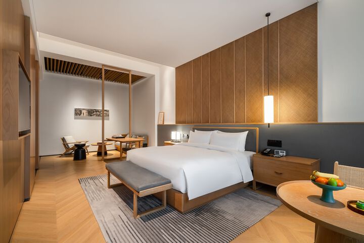 Room 17 of 55