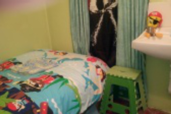 Room 77 of 407