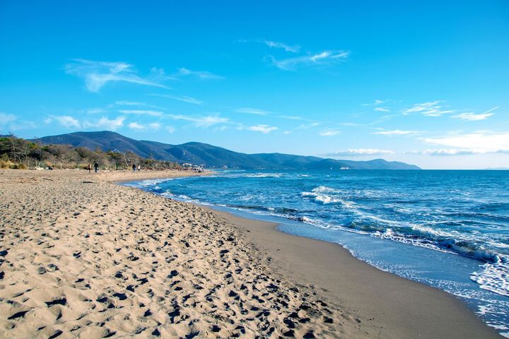 Beach 33 of 44