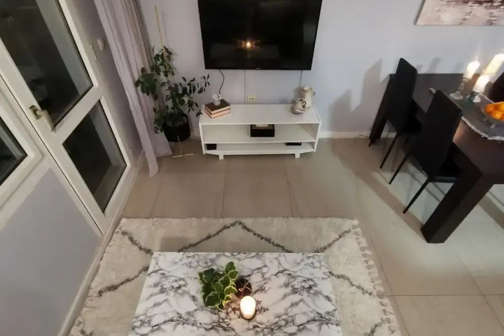 Room 3 of 15
