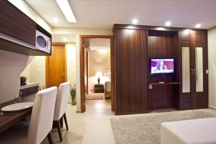 Room 14 of 32