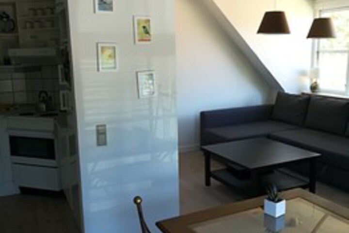 Room 35 of 62