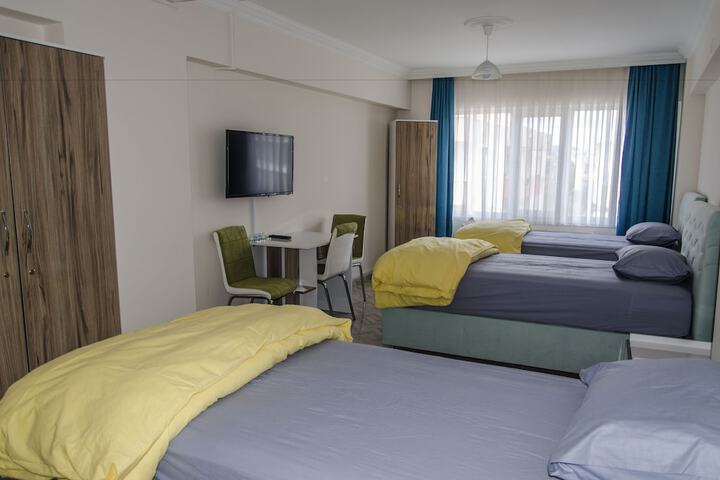 Room 14 of 34