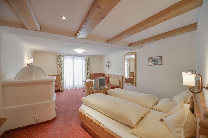 Room 7 of 44
