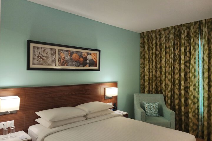 Room 10 of 54