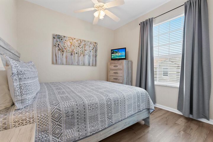 Room 3 of 39
