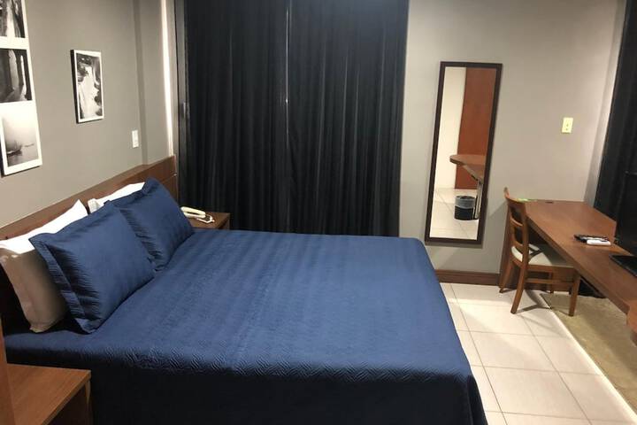 Room 16 of 24