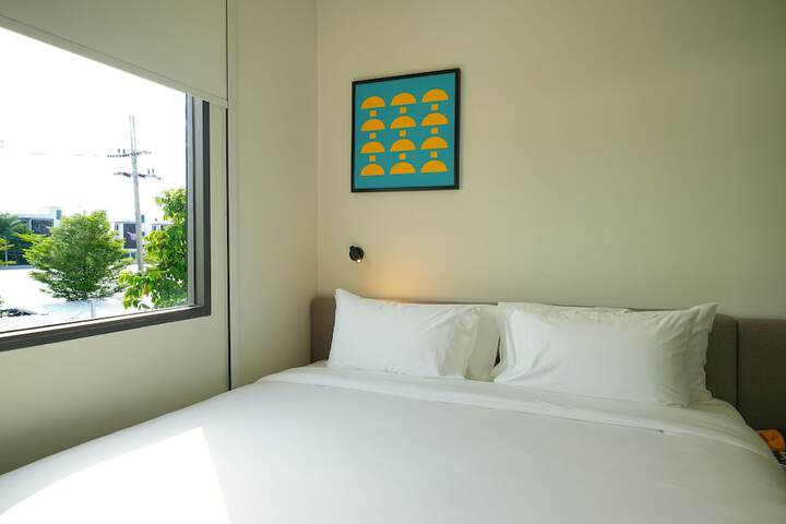 Room 7 of 75