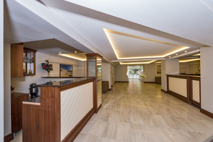 Hotel Interior 7 of 45