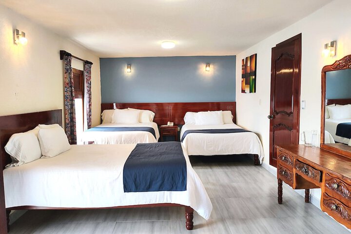 Room 12 of 42