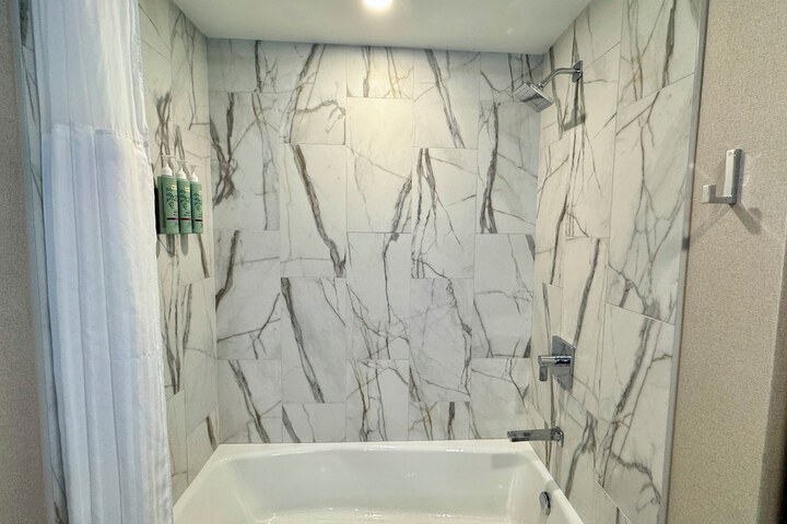 Bath Photo