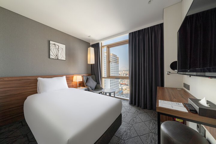 Room 21 of 79