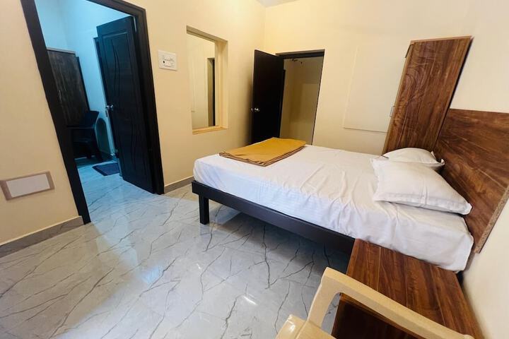 Hotel 4 of 11