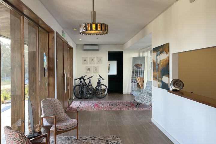 Room 49 of 105