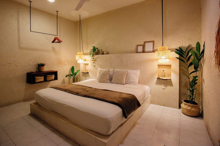 Room 34 of 117