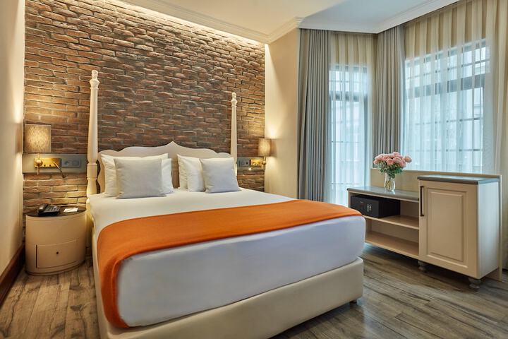 Room 20 of 81
