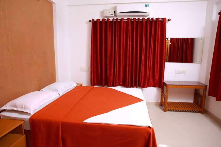Room 8 of 61