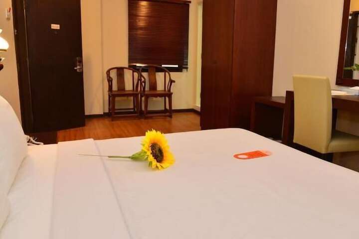 Room 12 of 61