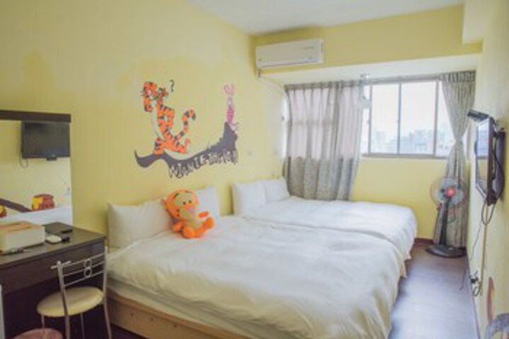 Room 37 of 38