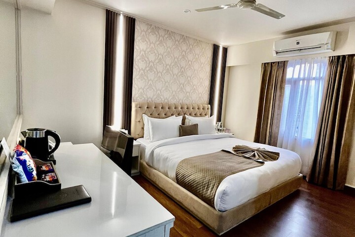Room 18 of 67