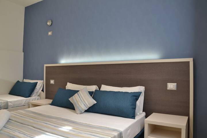 Room 15 of 29