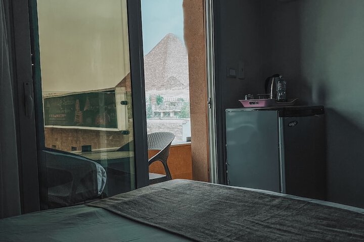 Room 39 of 284