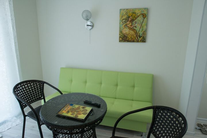 Room 11 of 41