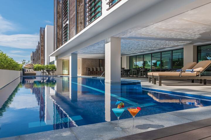 Pool 77 of 128