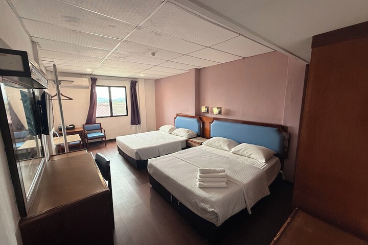 Room 56 of 86