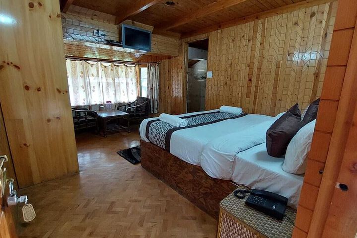 Room 19 of 39