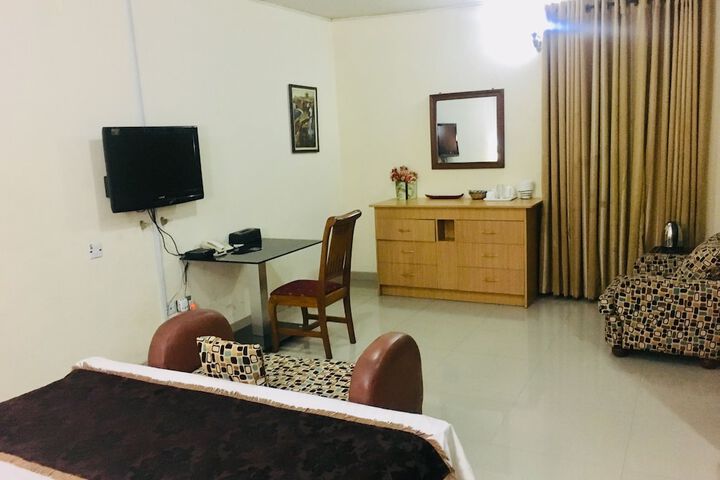Room 22 of 45