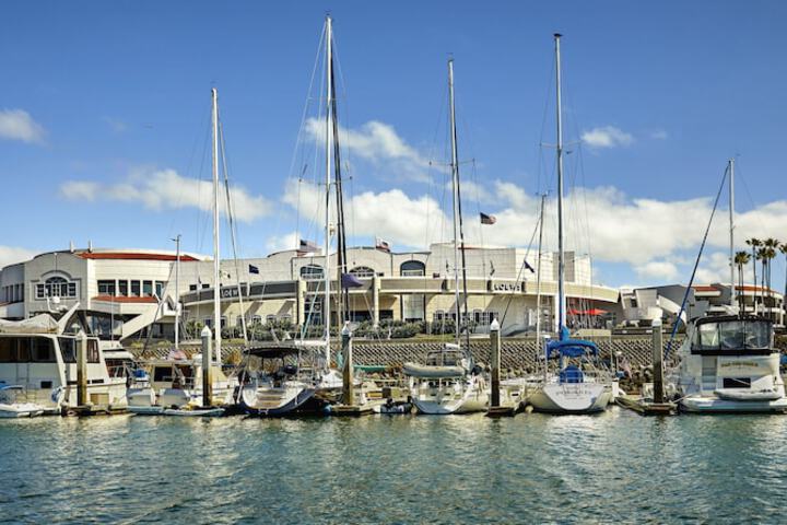 Dock