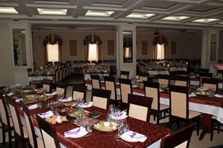 Ballroom/Hall 4 of 49