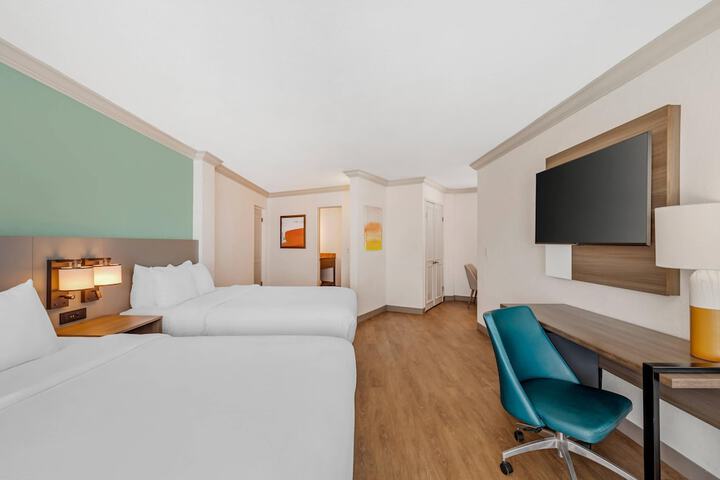 Room 35 of 55