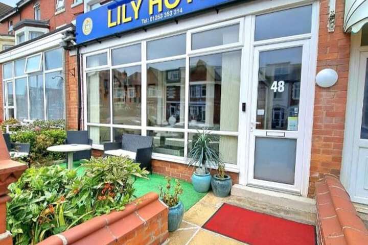Oyo Lily Hotel Blackpool