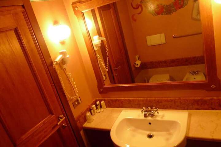 Bath Photo