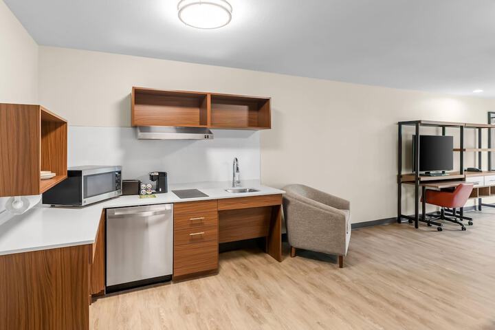 Room 22 of 65
