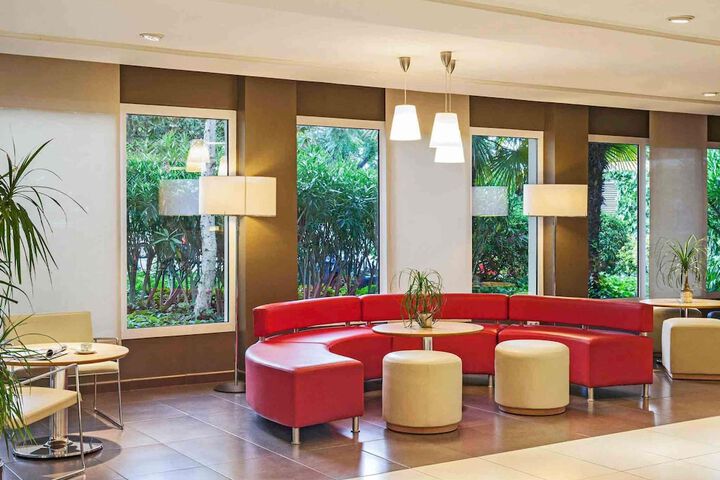 Hotel 19 of 21