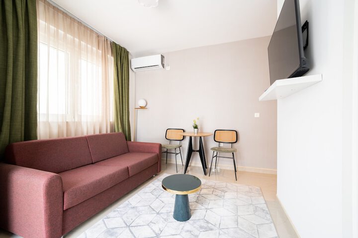 Room 60 of 168
