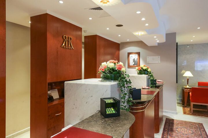 Guest Lobby